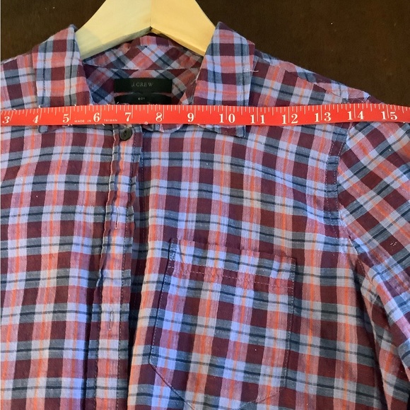 J.Crew classic Boy shirt in crinkle cotton plaid. Size 6P. - Picture 9 of 10